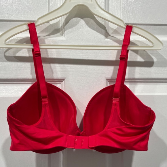 Fabulous by Victoria’s Secret bra.  New.  32DD - Picture 2 of 4